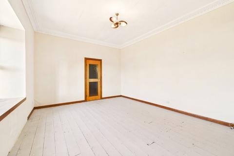 4 bedroom flat for sale, Lower Erskine, Manse Brae, Lochgilphead, Argyll