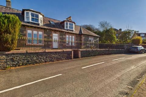 4 bedroom flat for sale, Lower Erskine, Manse Brae, Lochgilphead, Argyll