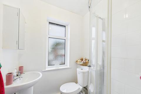 4 Avondale Gardens, Hartlepool, TS24 8NH