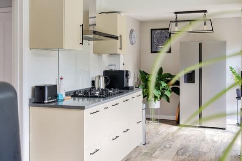 7 Clayford, Dormansland, Lingfield, RH7 6PR