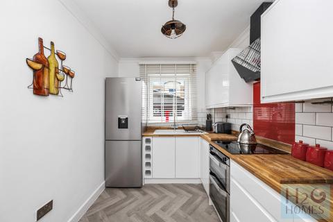2 bedroom apartment for sale, Portside, Brighton Marina Village, Brighton