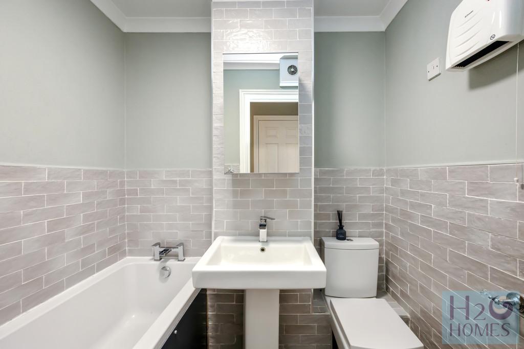 Portside Flat 2-013
