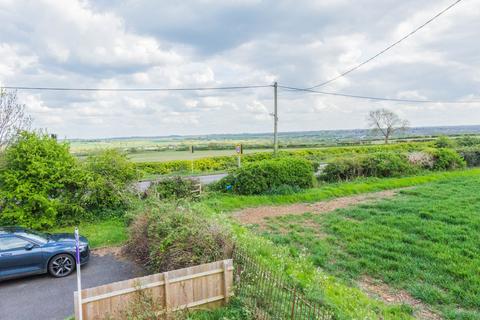 6 Alexander Place, Irthlingborough, Wellingborough, NN9 5UX