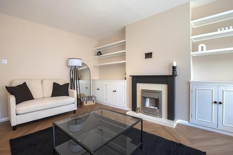 2 bedroom apartment to rent, Craigton Court, Aberdeen