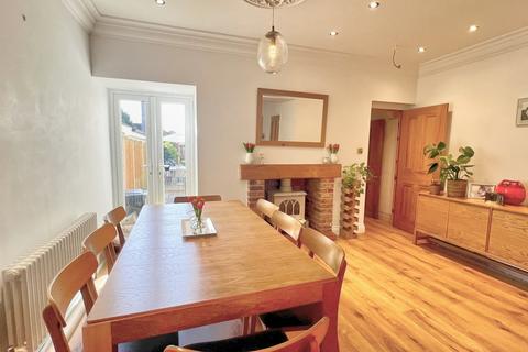 undefined, Charles Street, Petersfield GU32