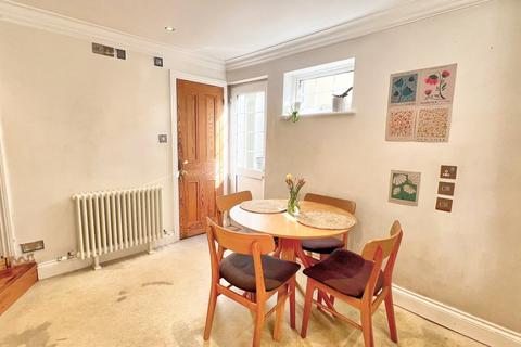 undefined, Charles Street, Petersfield GU32