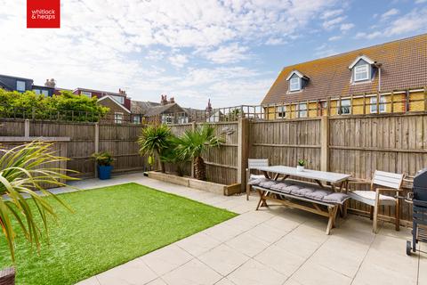 4 bedroom end of terrace house for sale, Portslade Mews, Portslade