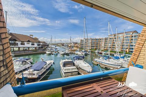 2 bedroom apartment for sale, Oyster Quay, Portsmouth PO6