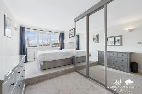 2 bedroom apartment for sale, Oyster Quay, Portsmouth PO6