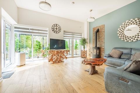 3 bedroom detached house for sale, Moorings Reach, Maidstone ME14