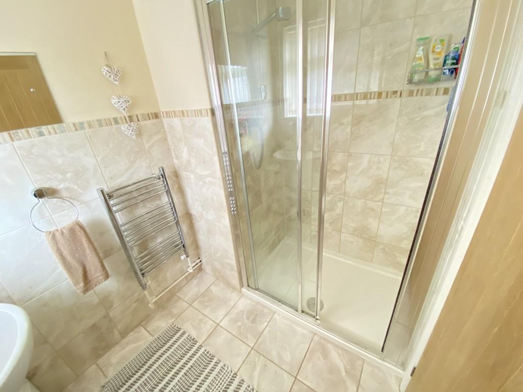 Ensuite shower room