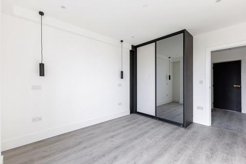 1 bedroom apartment to rent, Sidney Street, Whitechapel, London