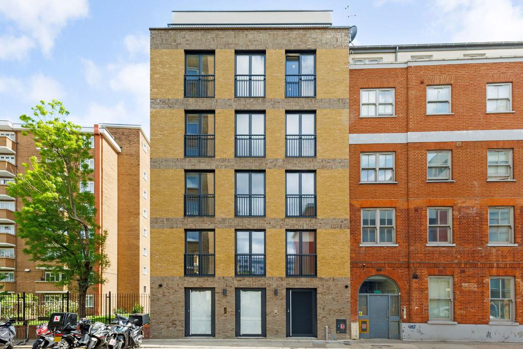 90558 Flat-8-2-4-Sidney-Street (16)