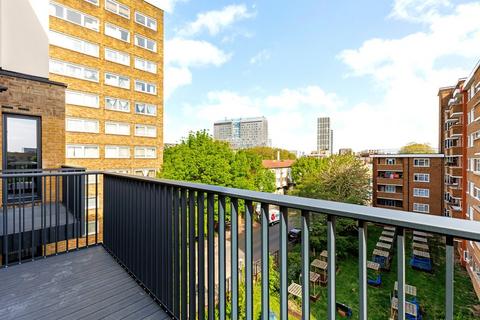 1 bedroom apartment to rent, Sidney Street, Whitechapel, London