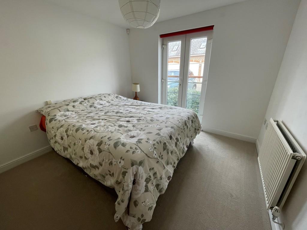 Flat 21 County Wharf Bed 1 1