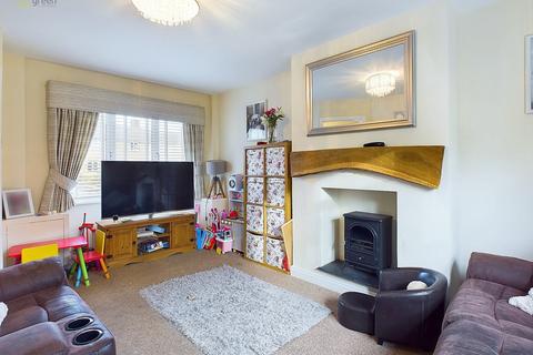 5 Hollyfield Crescent, Sutton Coldfield, B75 7SW