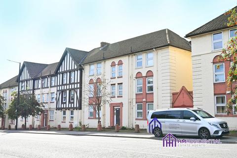 2 bedroom flat to rent, Leazes Court, Arthurs Hill NE4