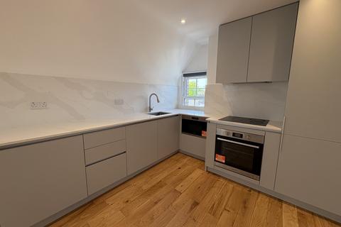 1 bedroom apartment to rent, Hollybush Street, London E13