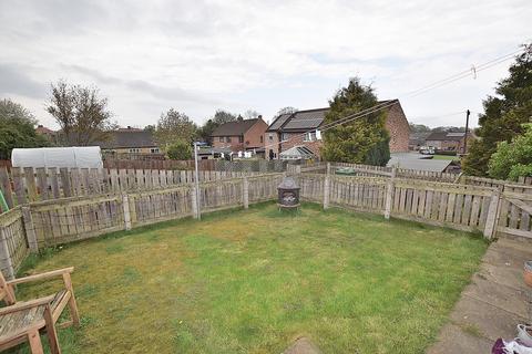 3 bedroom end of terrace house for sale, Colville Court, Colburn