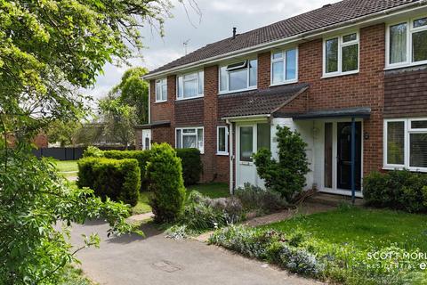 37 Borodin Close, Basingstoke, RG22 4EN