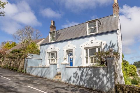 3 bedroom detached house for sale, Rohais de Haut, St Andrew's, Guernsey