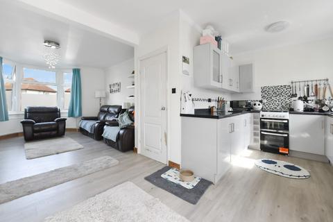 16 Earl Road, Northfleet, Gravesend, DA11 7AF