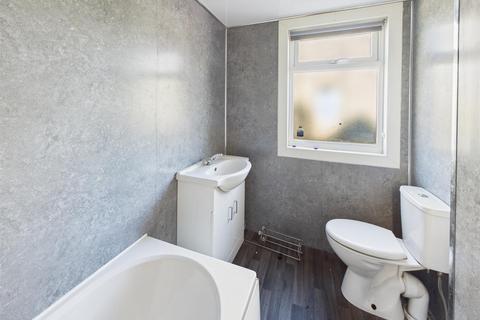 19 Cameron Drive, Auchinleck, Cumnock, KA18 2JE