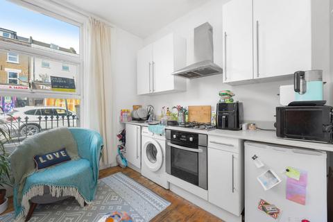 1 bedroom flat to rent, Junction Road, Tufnell Park, London