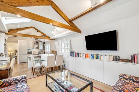 2 bedroom flat for sale, Chesham Street, Belgravia