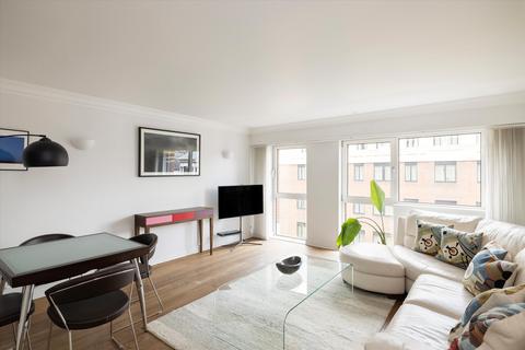 1 bedroom flat for sale, Crown Court, London, WC2B