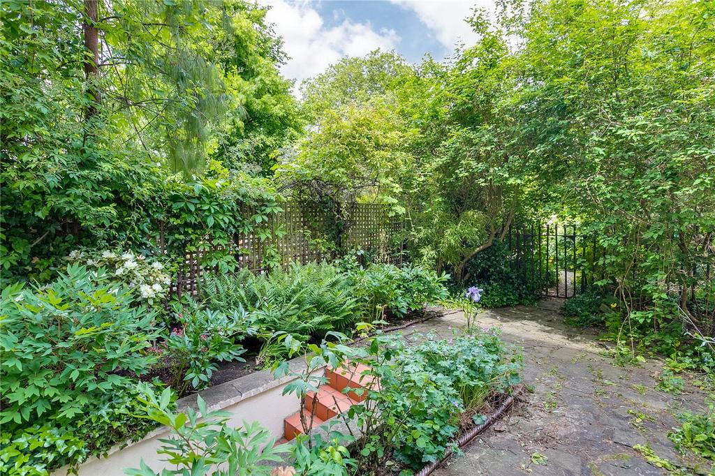 Private Garden