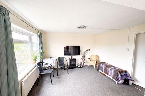 2 bedroom detached bungalow for sale, EPPERSTONE RESIDENTIAL CARAVAN PARK, HUMBERSTON
