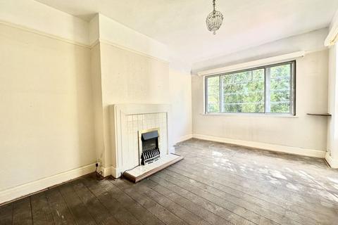 2 bedroom ground floor flat for sale, Manor Green Road, Epsom