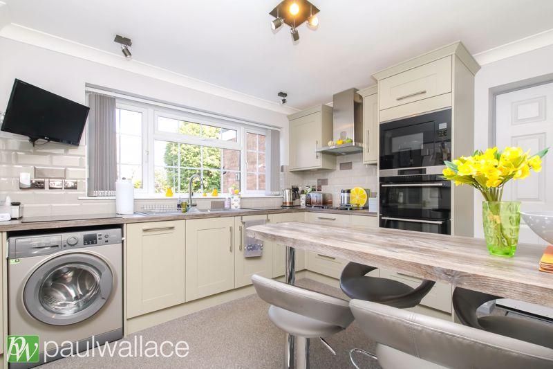 Kitchen / Breakfast