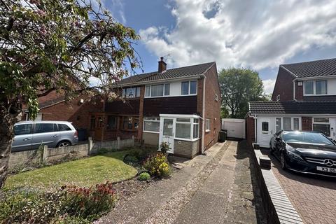 3 bedroom semi-detached house for sale, Birchover Road, Walsall