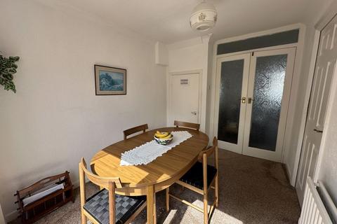 3 bedroom semi-detached house for sale, Birchover Road, Walsall