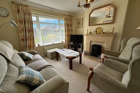 3 bedroom detached bungalow for sale, 3 Queens Drive, Peel