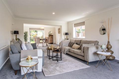 4 bedroom detached house for sale, Wolstonbury Close, Hurstpierpoint