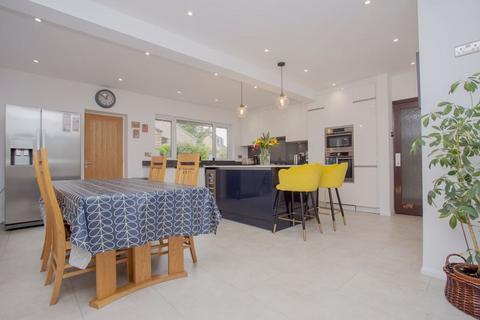 4 bedroom detached house for sale, Town Land House, Mill Road, Yarwell