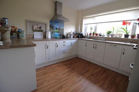 4 bedroom detached house for sale, Truro Road, Walsall
