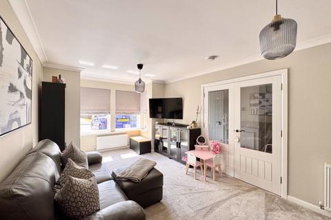 17 Blackstone Heights, Cumnock, KA18 1FJ