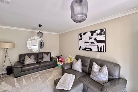 17 Blackstone Heights, Cumnock, KA18 1FJ