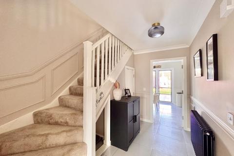 17 Blackstone Heights, Cumnock, KA18 1FJ