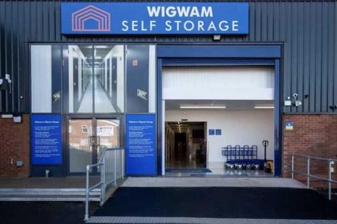 undefined, Newman Lane, Alton GU34