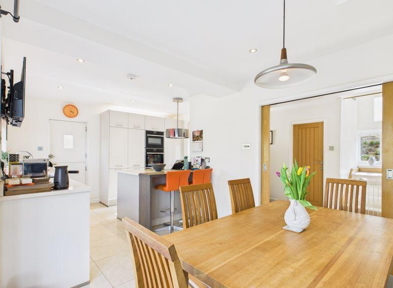 Kitchen diner