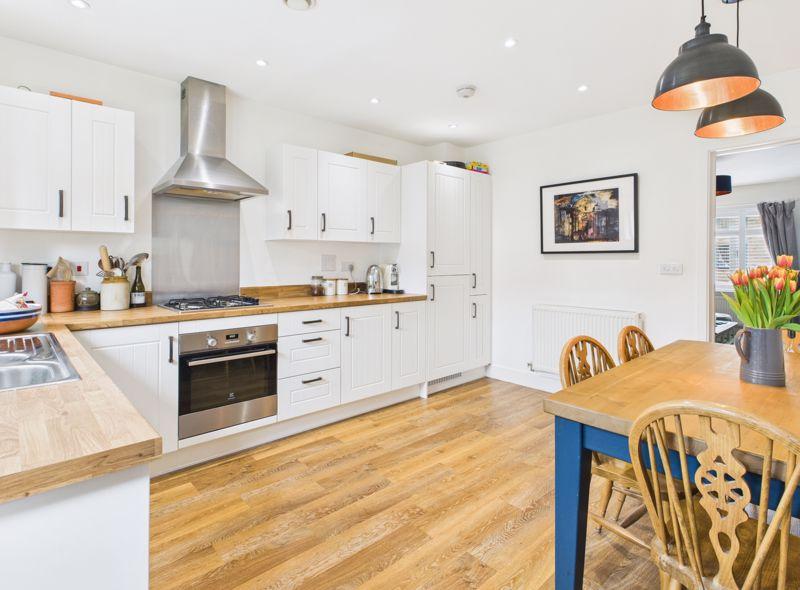 Kitchen diner