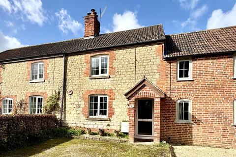 2 bedroom cottage for sale - Old Road, Calne SN11