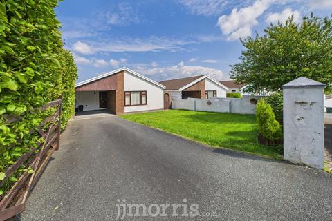 3 bedroom detached bungalow for sale, Parcllyn, Cardigan, SA43