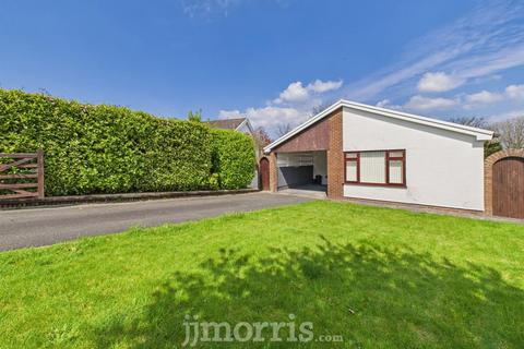 3 bedroom detached bungalow for sale, Parcllyn, Cardigan, SA43