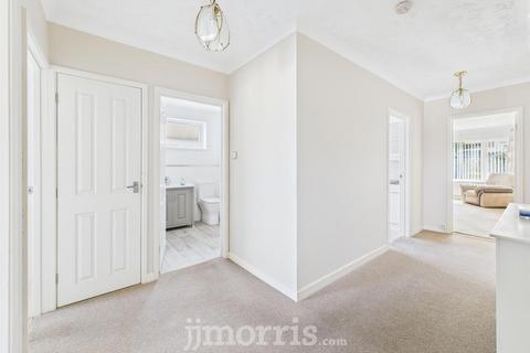 3 bedroom detached bungalow for sale, Parcllyn, Cardigan, SA43